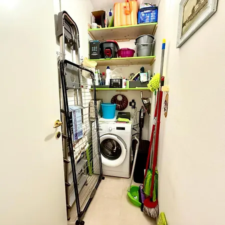 Lejlighed Near The Old Town And Center Of - Private Parking Spot On The River - Amazing View