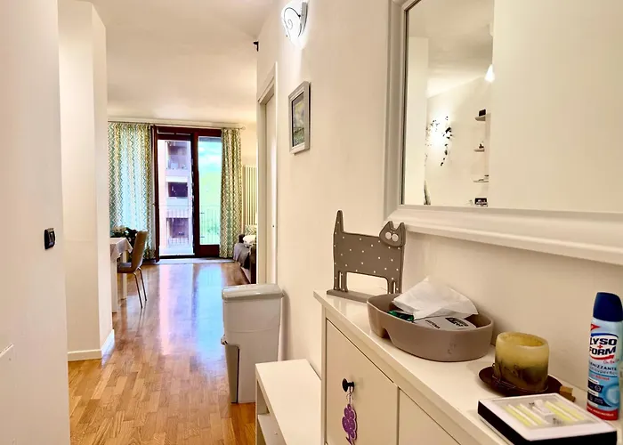 Near The Old Town And Center Of - Private Parking Spot On The River - Amazing View * Ferrara